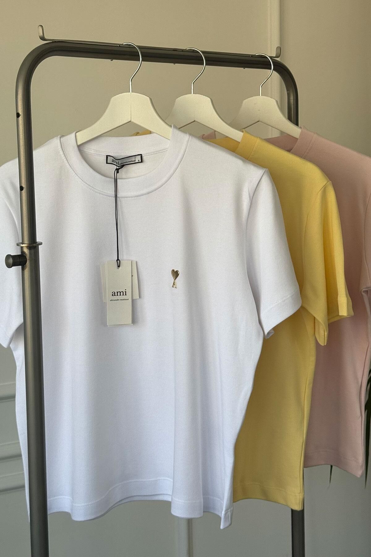 METAL KALP TASARIMLI OVERSIZE ORJ T-SHIRT- BEYAZ