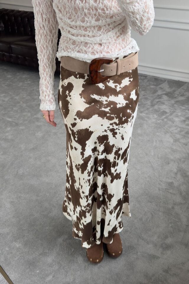 BENEKLİ TASARIM SATEN ETEK - KAHVERENGİ