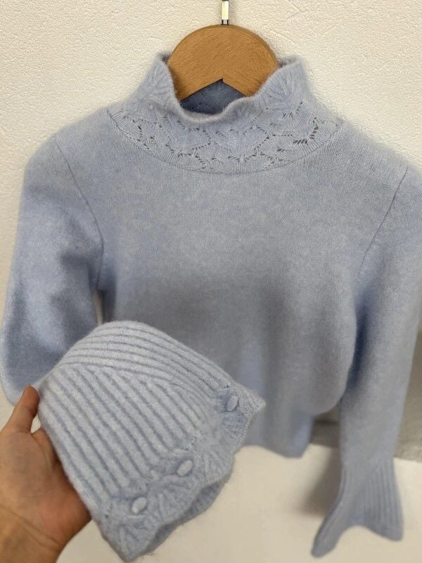 YAKASI AJURLU İSPANYOL KOL TRİKO KAZAK- MAVİ