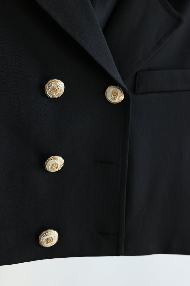 GOLD DÜĞMELİ CROP CEKET - SİYAH