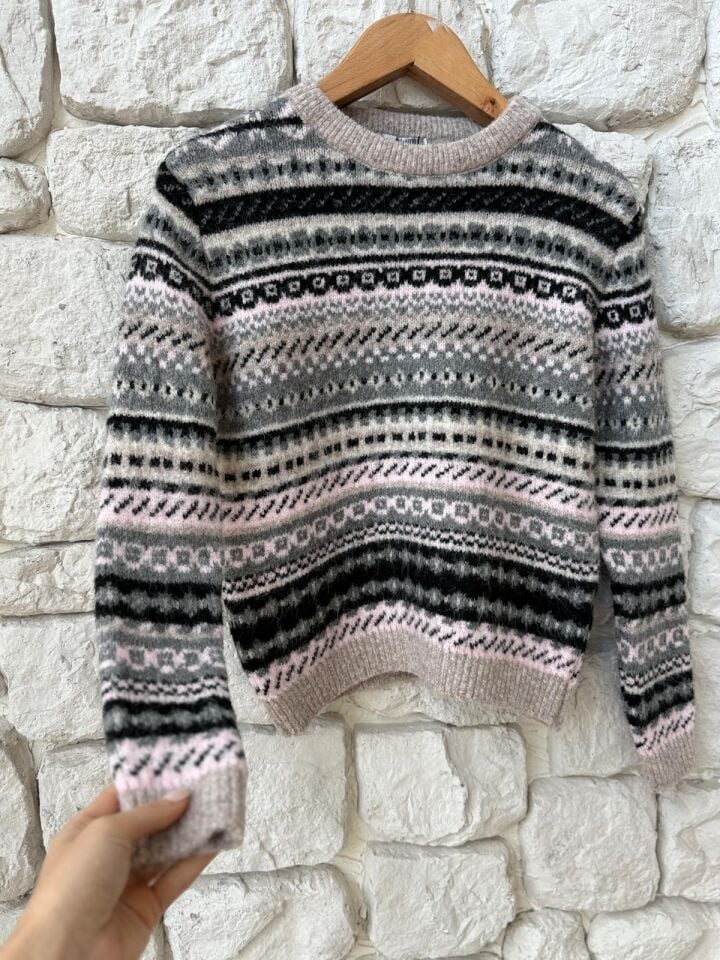 DESENLİ KAZAK - PEMBE GRİ