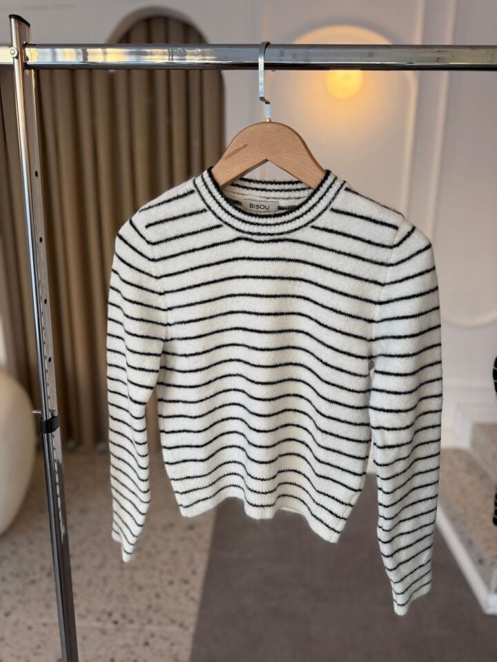 BİSİKLET YAKA ÇİZGİLİ KAZAK -  EKRU