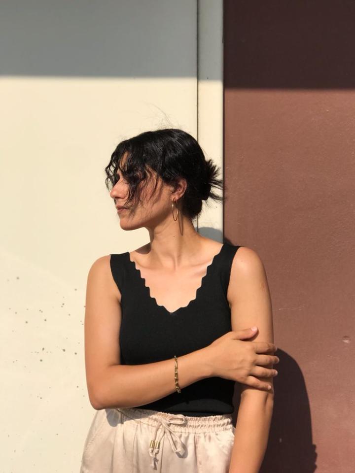 MERDİVEN YAKA BLUZ - SİYAH