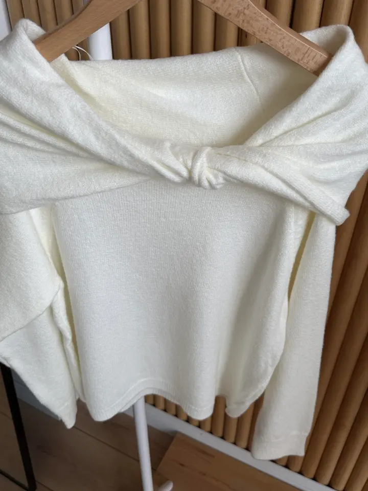 YAKADAN BAĞLAMA DETAY KAZAK - EKRU