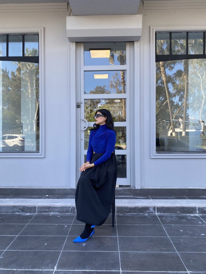 SAKS MAVİSİ BOĞAZLI TASARIM BLUZ