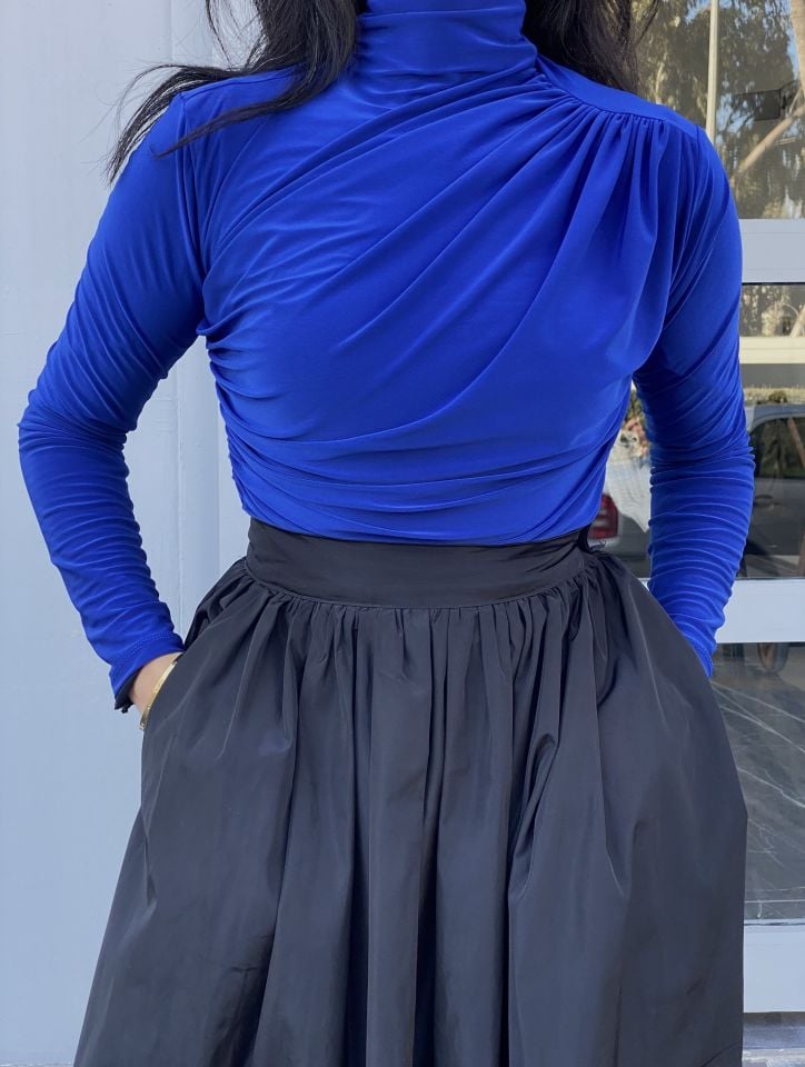 SAKS MAVİSİ BOĞAZLI TASARIM BLUZ