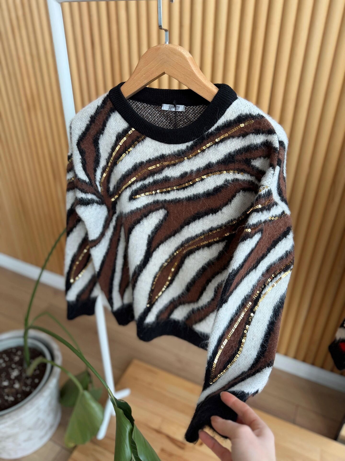 ANİTA PUL İŞLEMELİ DESENLİ TRİKO KAZAK - KAHVERENGİ