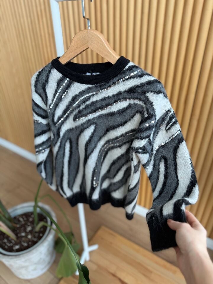 ANİTA PUL İŞLEMELİ DESENLİ TRİKO KAZAK - GRİ