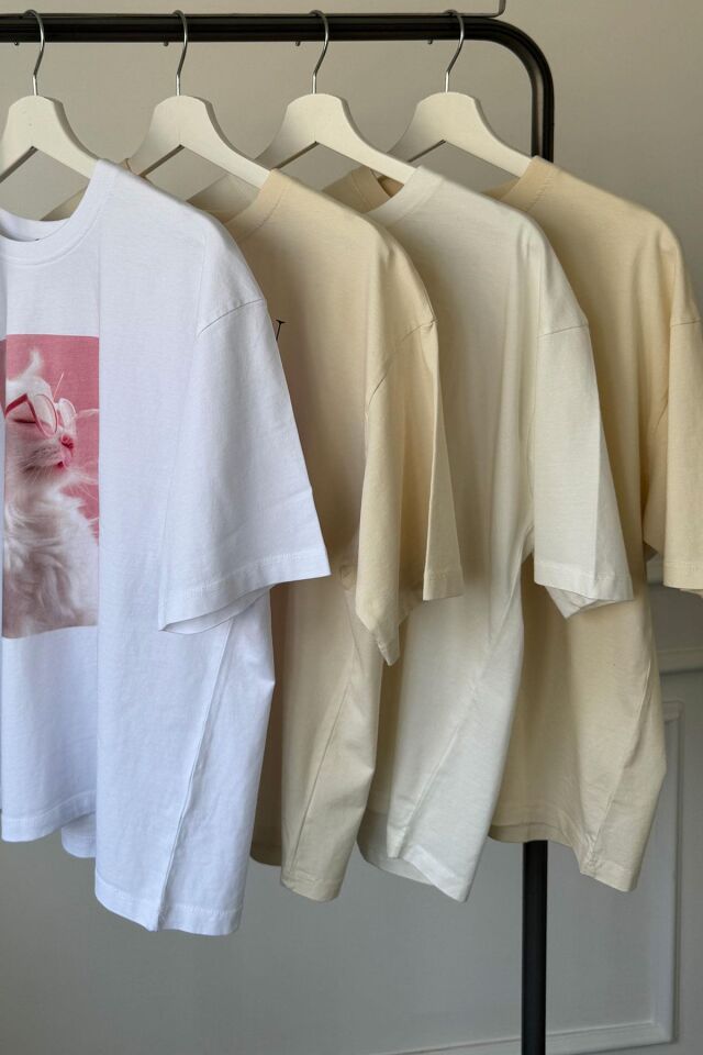 KEDİ BASKILI T-SHIRT - BEYAZ