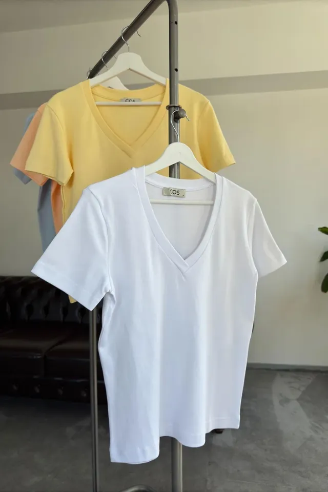 V YAKA PREMIUM T-SHIRT - BEYAZ