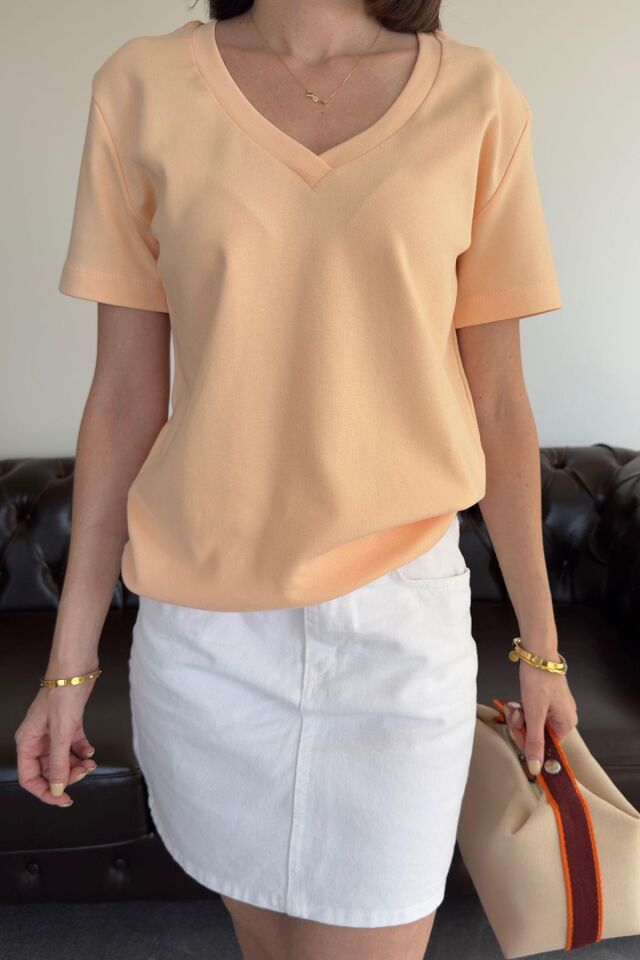 V YAKA PREMIUM T-SHIRT - SOMON