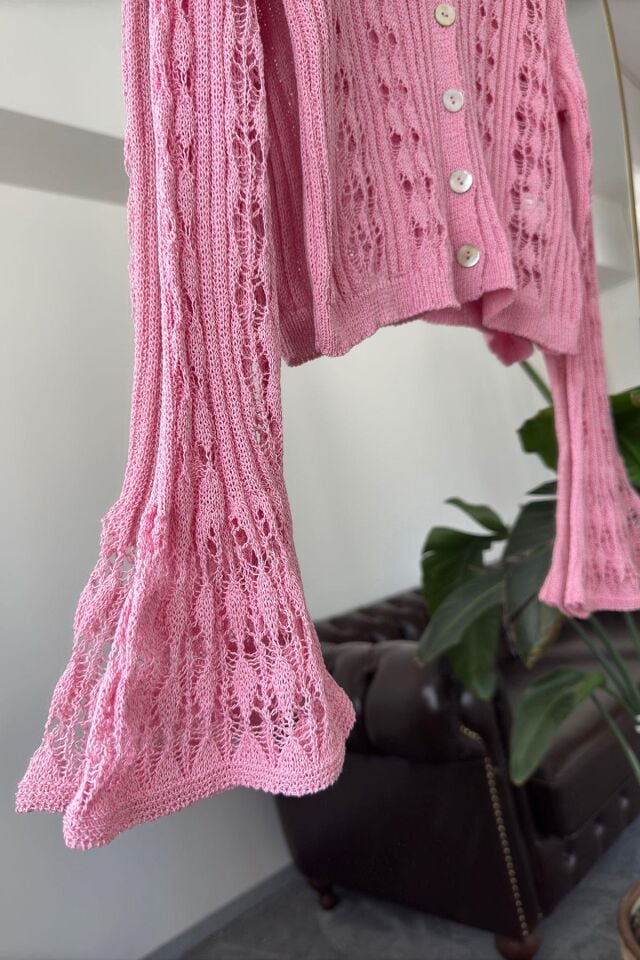 AJURLU V YAKA PREMIUM HIRKA- PEMBE