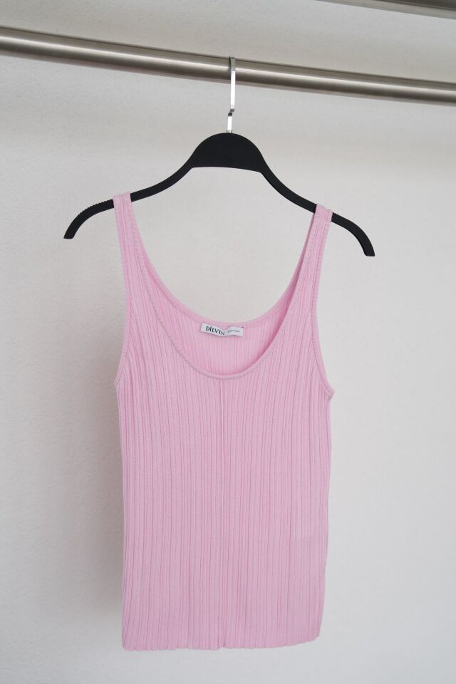 KENDİNDEN FİTİLLİ ASKILI BLUZ - PEMBE