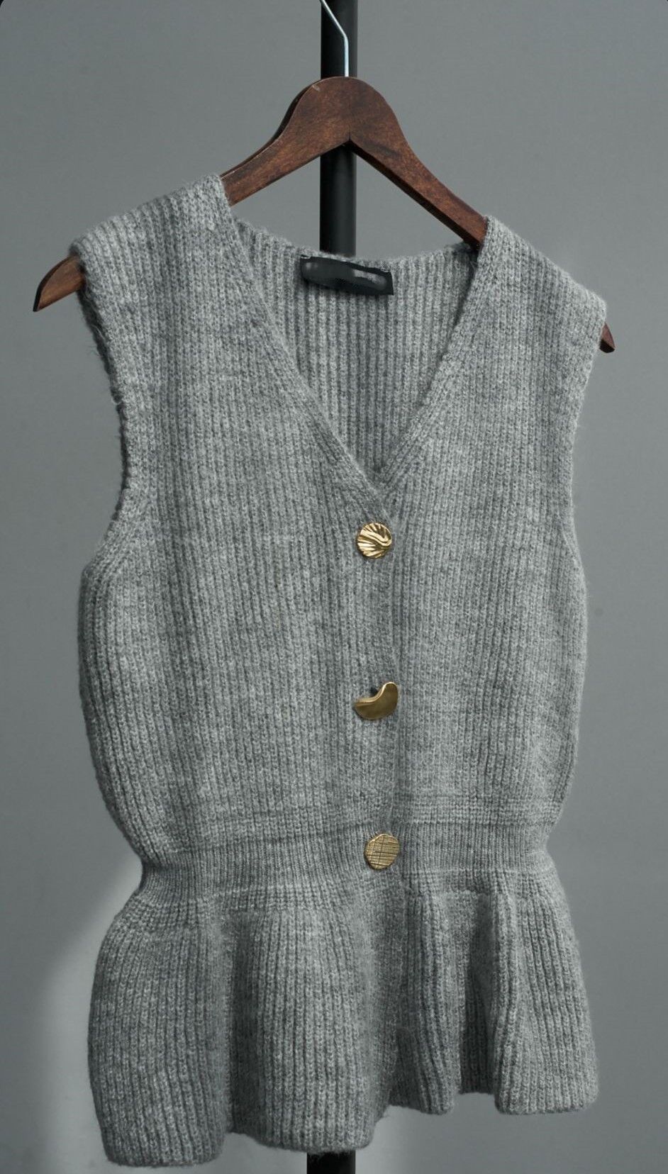 ÜÇ DÜĞMELİ TRİKO  - GRİ