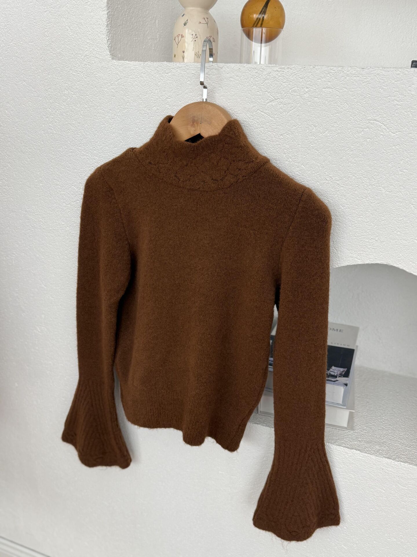 YAKASI AJURLU İSPANYOL KOL TRİKO - MOCHA