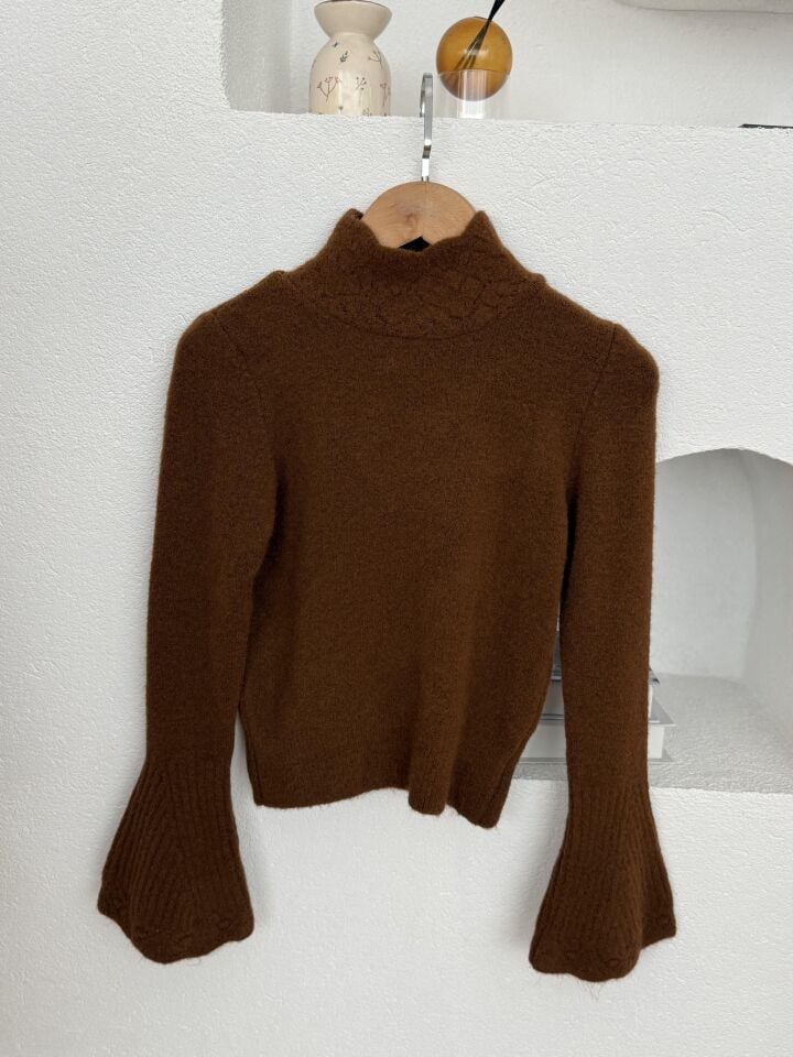 YAKASI AJURLU İSPANYOL KOL TRİKO - MOCHA