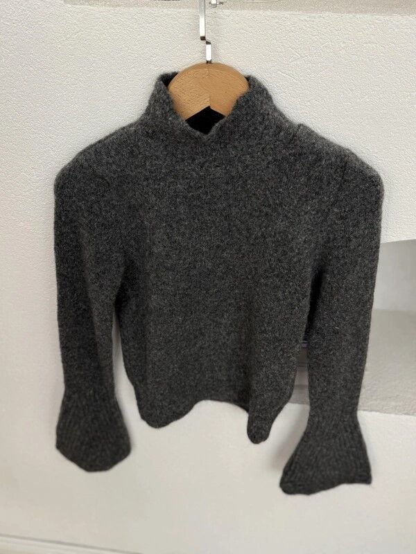 YAKASI AJURLU İSPANYOL KOL TRİKO - GRİ