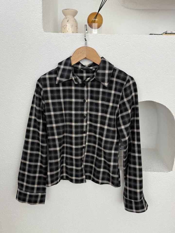 BELDEN OTURTMALI EKOSE GÖMLEK - SİYAH