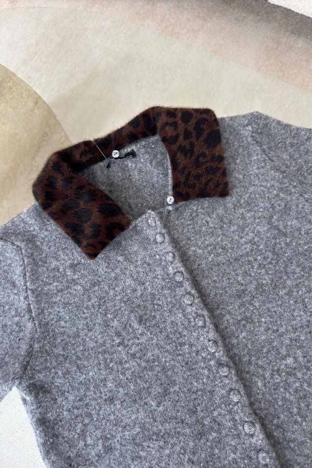 LEOPAR YAKALI PREMIUM TRİKO - GRİ