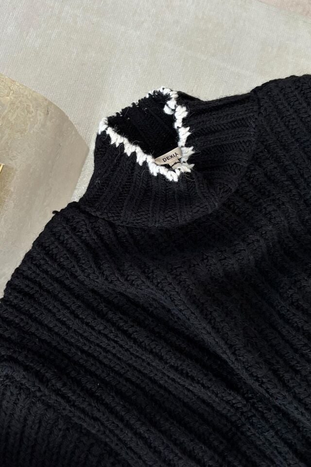 RENK GEÇİŞLİ BİSİKLET YAKA TRİKO KAZAK - SİYAH